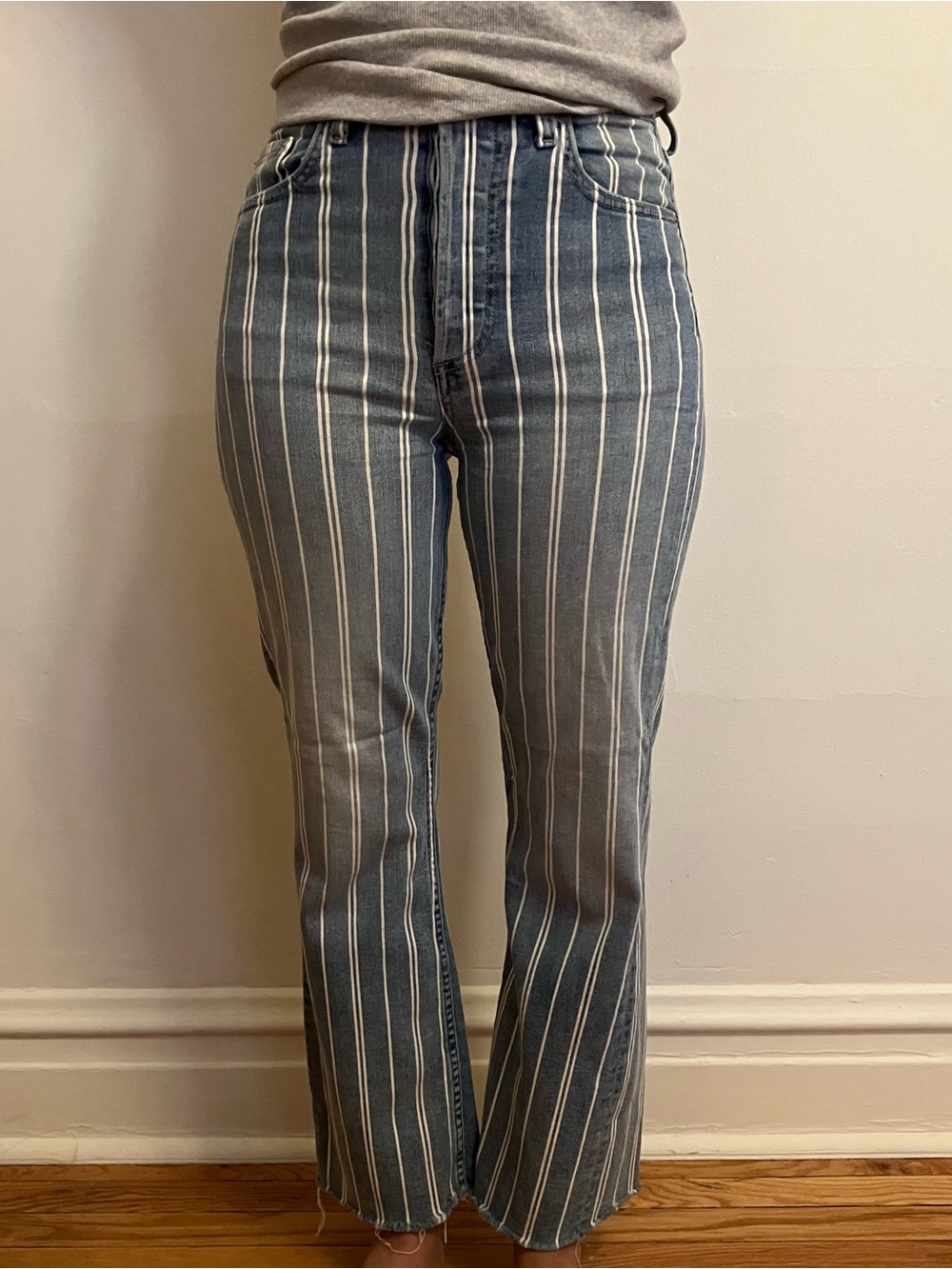 Boyish Stripe Cropped Jeans